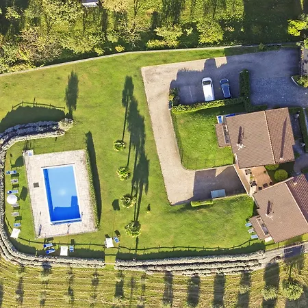 Iris Casa de Férias